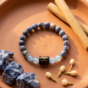 Natural Sodalite Zodiac Bracelet - मकर राशि (Capricorn)